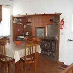 Casa Do Avo Faidoca # Pico Holiday Rentals Calheta de Nesquim