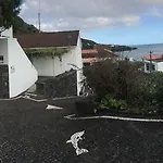 Casa Do Avo Faidoca # Pico Holiday Rentals Calheta de Nesquim