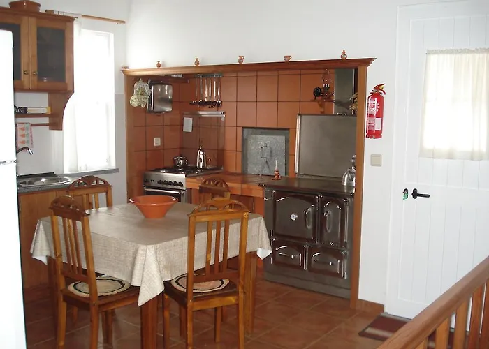 Casa Do Avo Faidoca # Pico Holiday Rentals Calheta de Nesquim