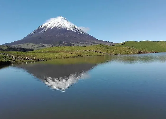Casa Do Avo Faidoca # Pico Holiday Rentals Calheta de Nesquim